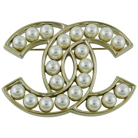 inspired chanel pearl chanel brooch|Chanel pearl brooch price.